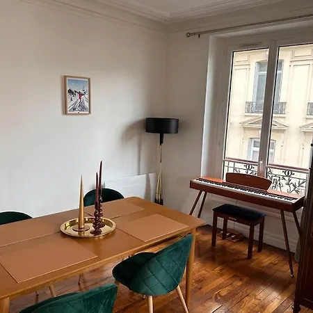 Superbe 17eme 55m2 Paris