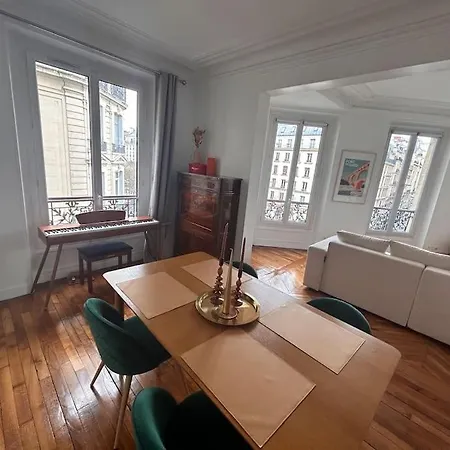 Superbe 17ème 55m2 *