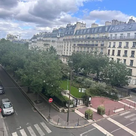Superbe 17eme 55m2 Paris